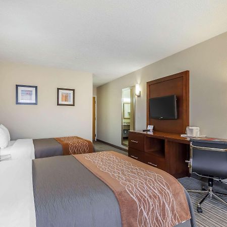 Comfort Inn - Hall Of Fame Canton Bagian luar foto