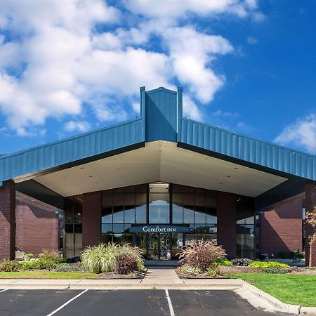 Comfort Inn - Hall Of Fame Canton Bagian luar foto
