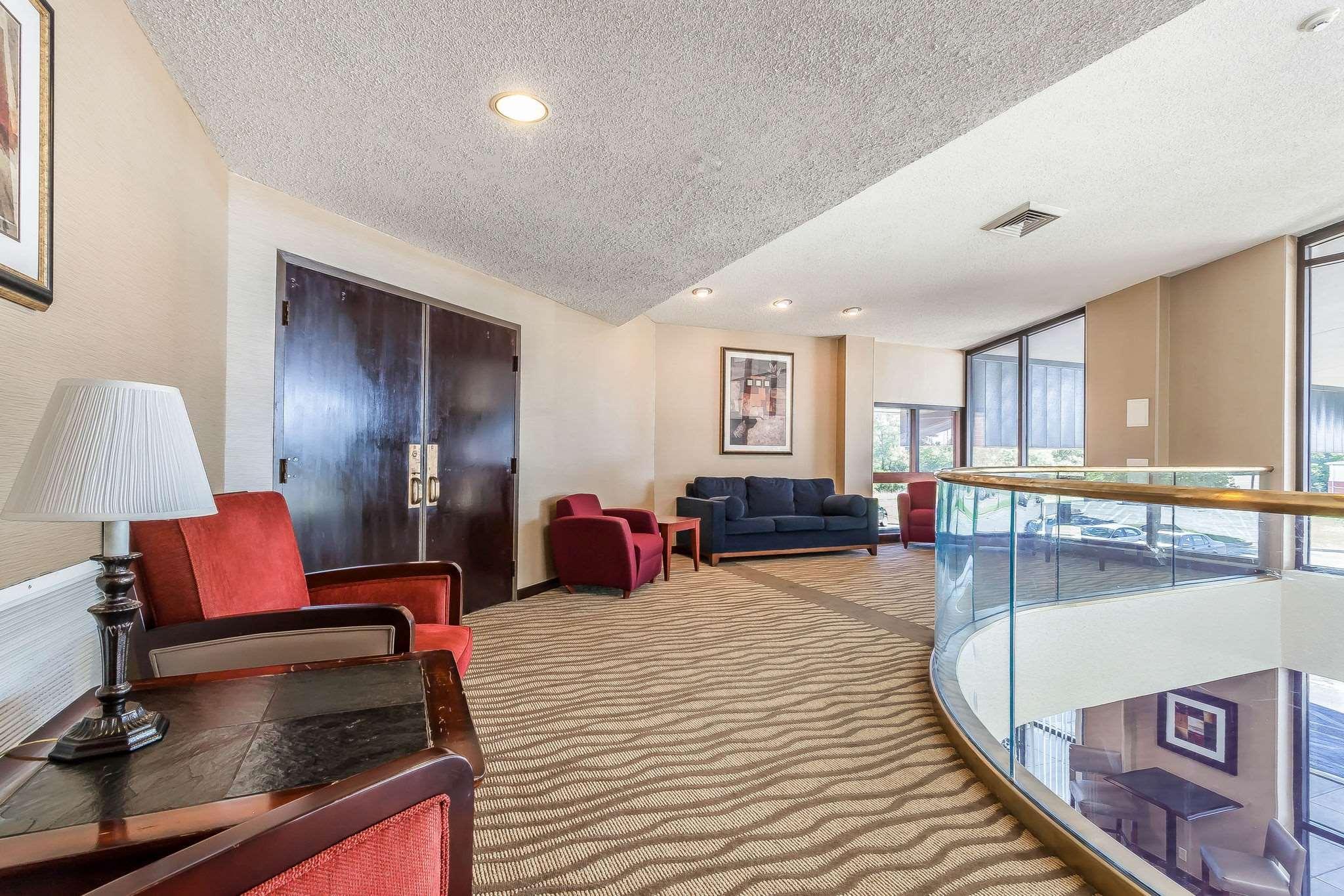 Comfort Inn - Hall Of Fame Canton Bagian luar foto